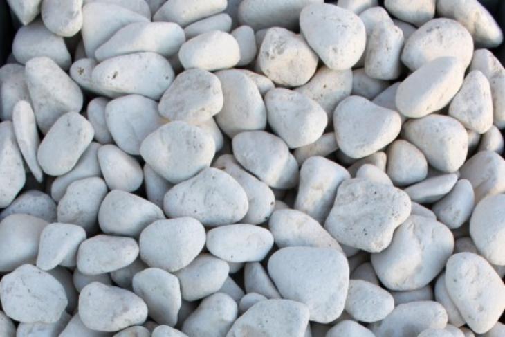 Белая галька галтовка (20-40 мм.)  купить в Москве от производителя, без посредников